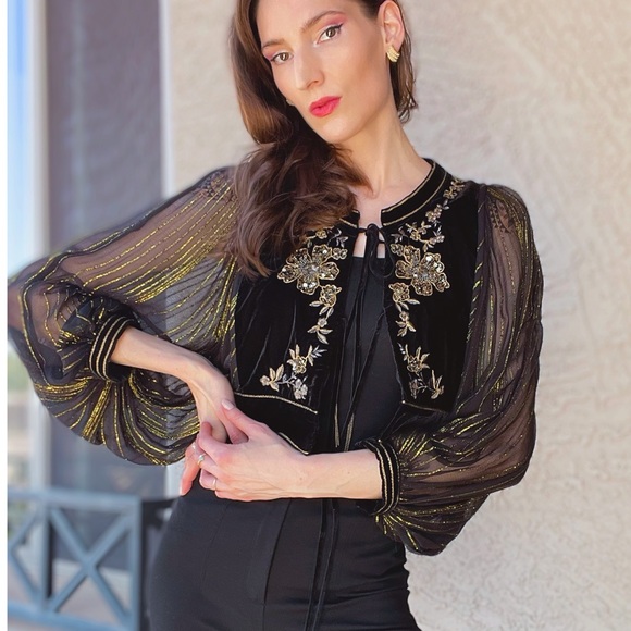 ZARA NWOT Black Velvet & Metallic Gold Floral Embroidered Beaded Cropped Jacket - Picture 15 of 17